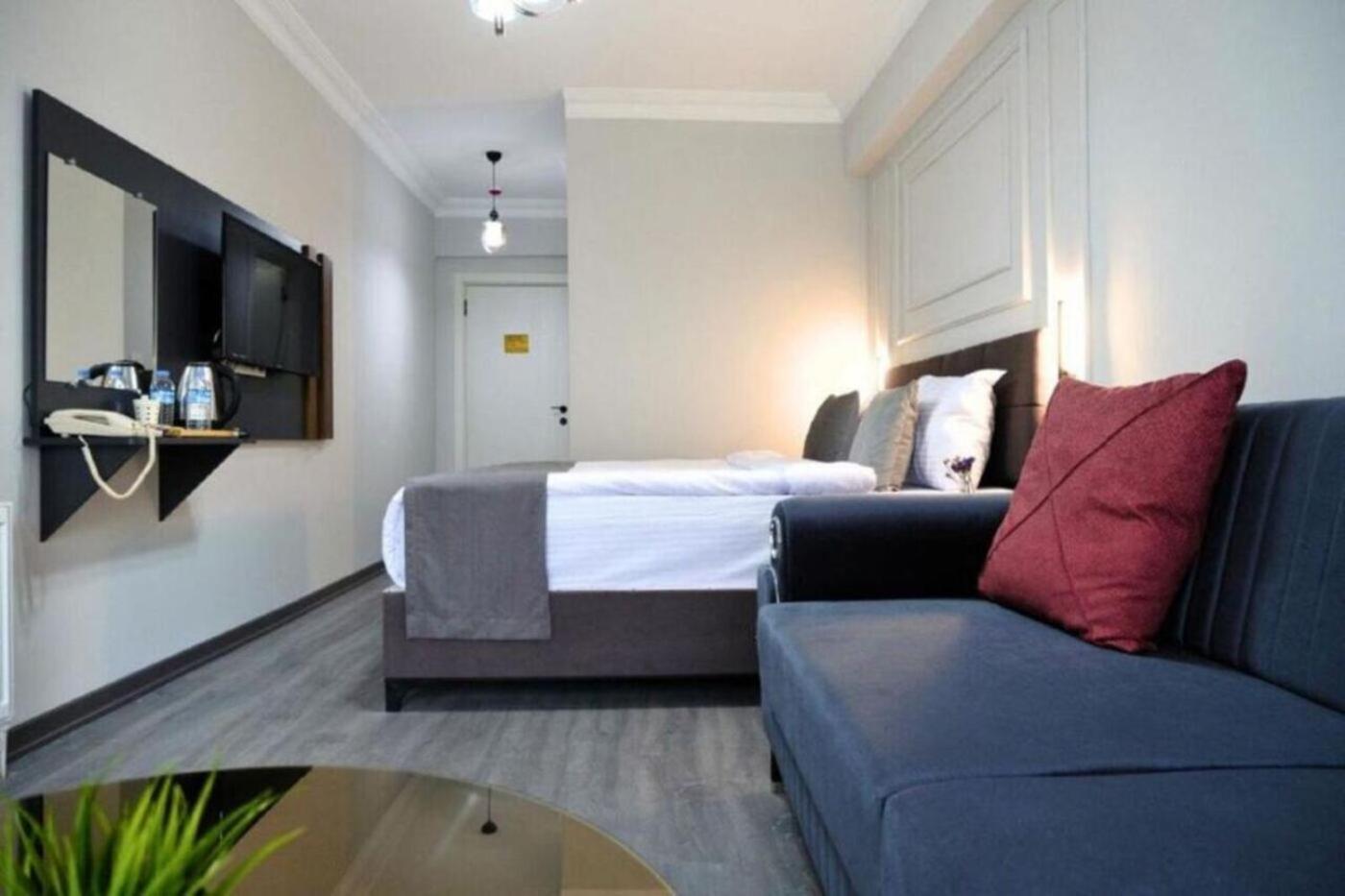 Liza Hotel
